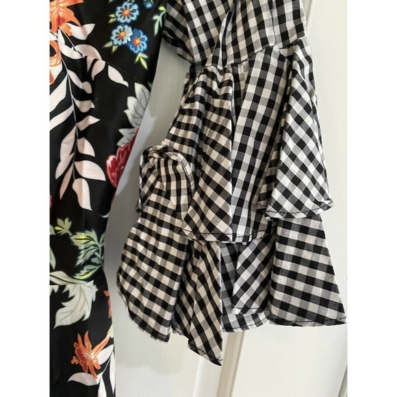 House Of Holland Ruffled Sleeve Mini Dress - Picture 4 of 13